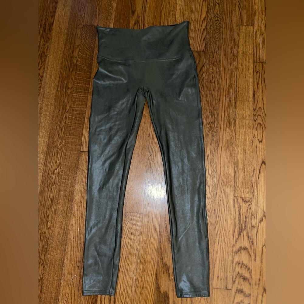 GREEN SHINY SPANX